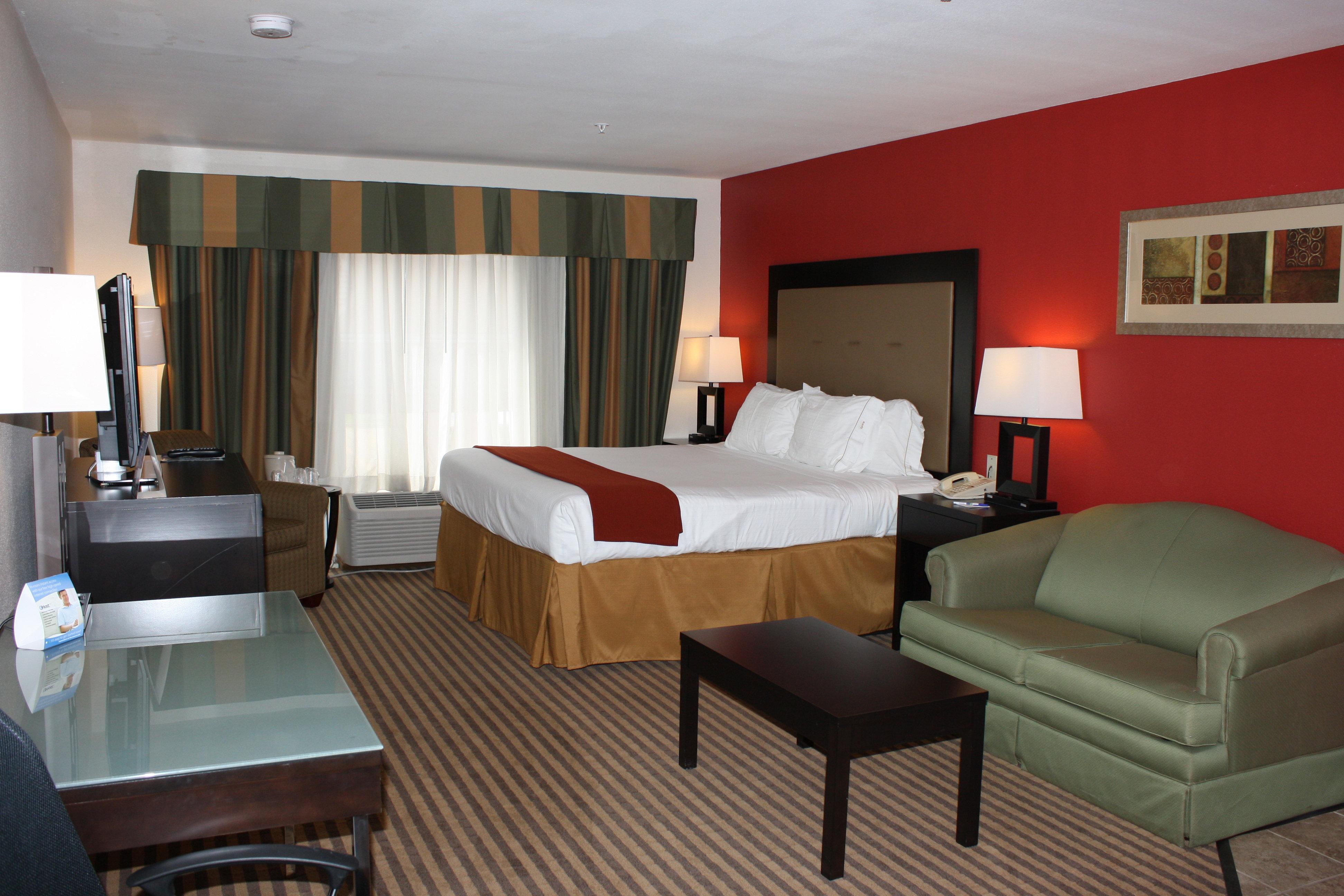 Holiday Inn Express Hotel & Suites Ливингстон Экстерьер фото
