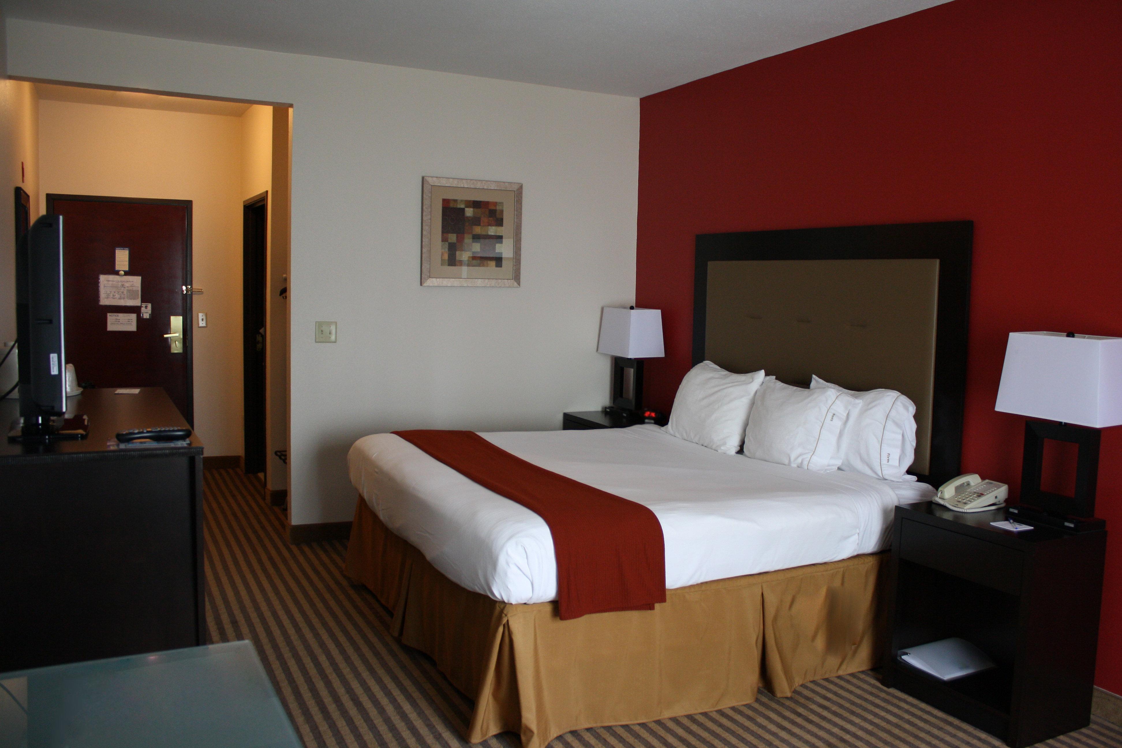 Holiday Inn Express Hotel & Suites Ливингстон Экстерьер фото